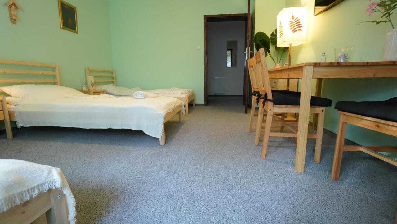Mcew Studnia Panzió Płock Kültér fotó